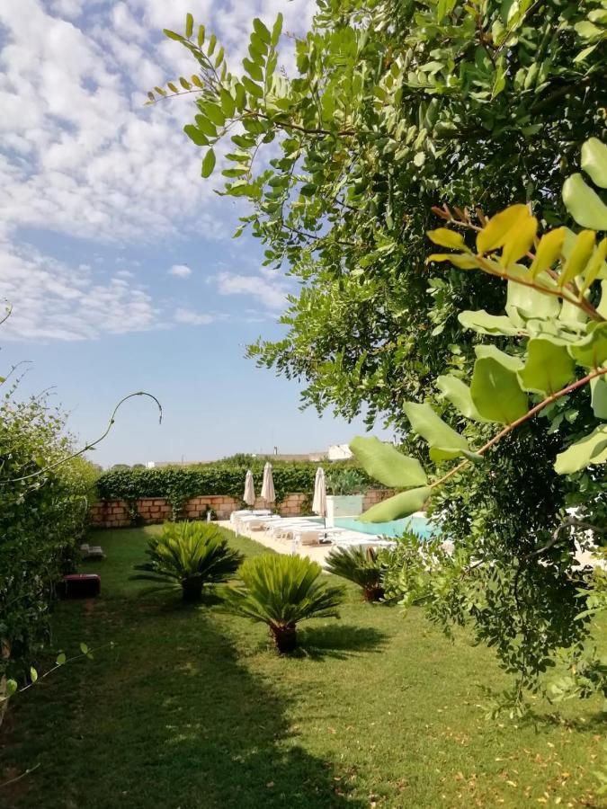 Il Giardino Del Tiglio Bed & Breakfast Уджано ла Киеза Екстериор снимка