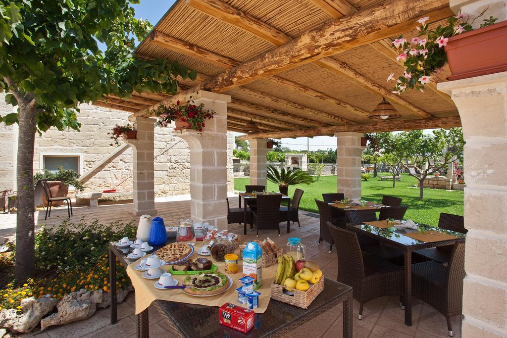 Il Giardino Del Tiglio Bed & Breakfast Уджано ла Киеза Екстериор снимка